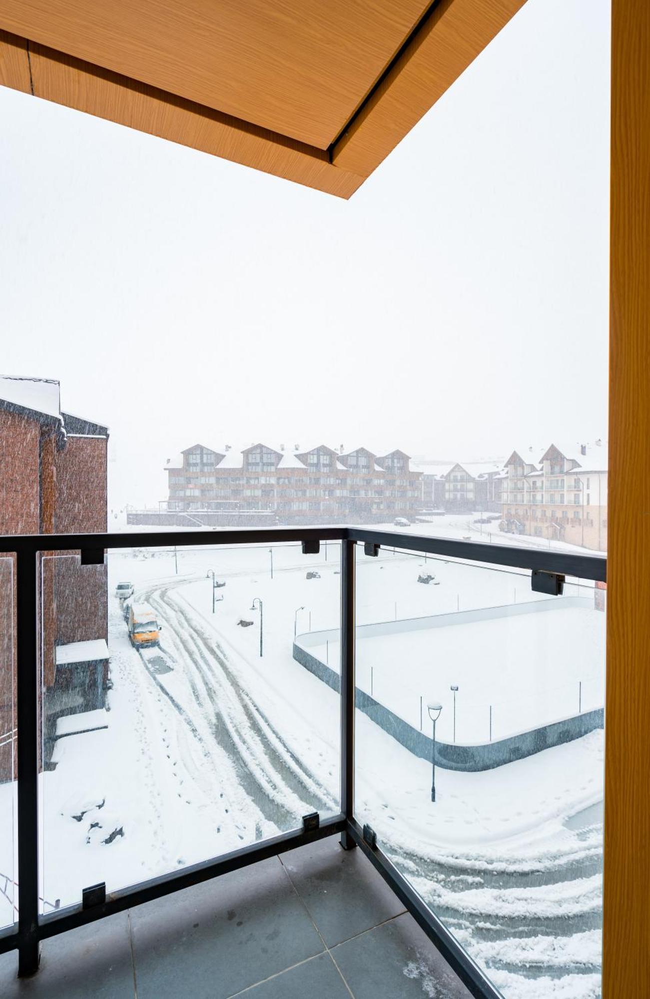New Sweet With Fireplace And View The Gondola Lift غودوري